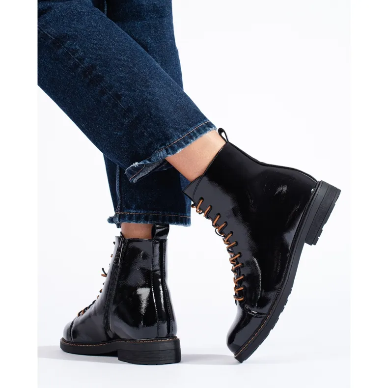 Vinceza Women's Black Patent Workwear Lace-Up Boots