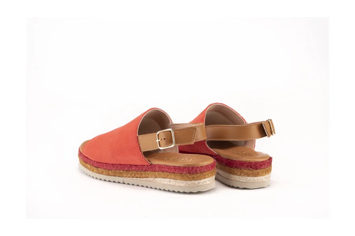 Flat Suede and Tricolor Raffia Sandals - Coral