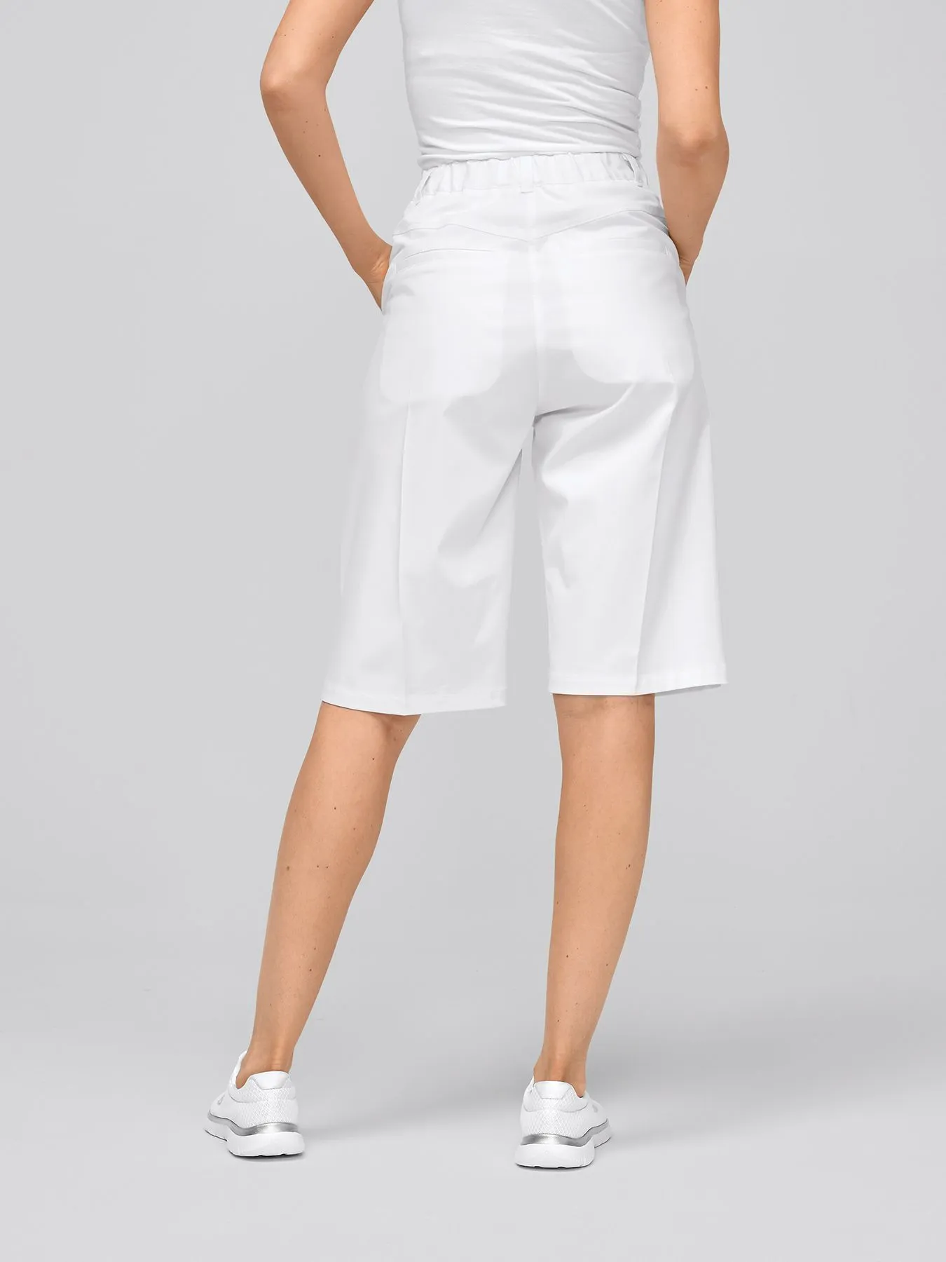 Short femme KAHLA – extensible 